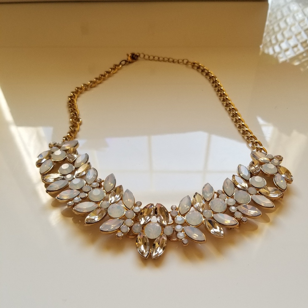 Perry Street ~

Gwenyth Necklace